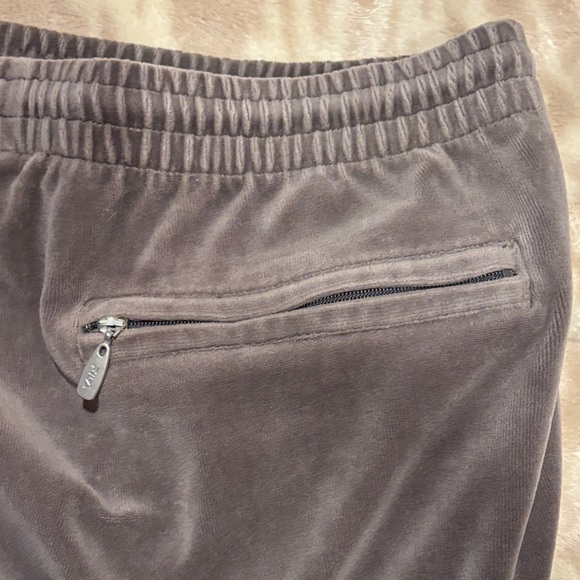 Fila Gray Velour Pants - Picture 7 of 14